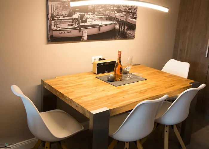 Am  Pier 17 Apartment *